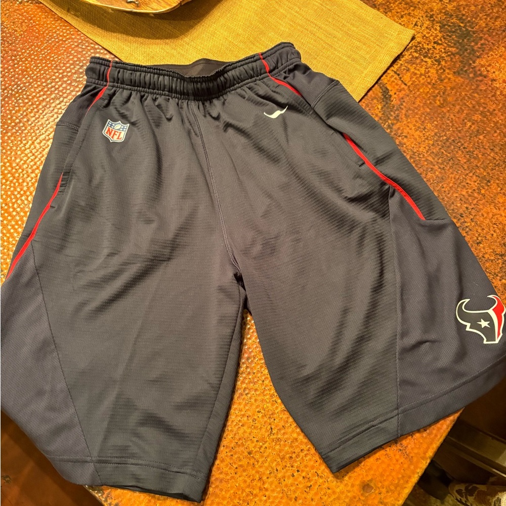 Nike Men's Dark Blue Texans Athletic Shorts with Red Accents-NWT